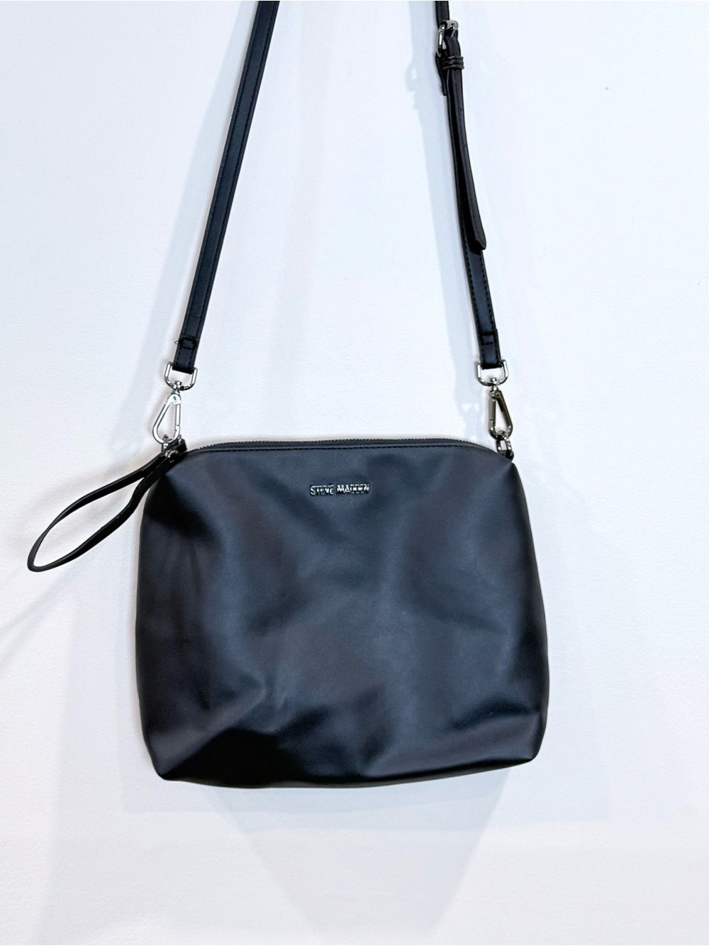 🔥Steve Madden Black Crossbody Wristlet Bag EC🔥